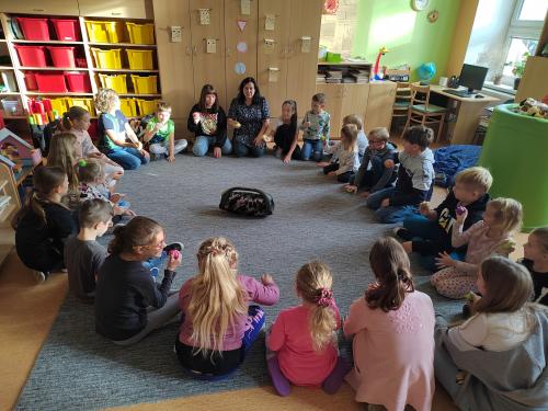 Filharmonie - 1.+ 5.třída 1